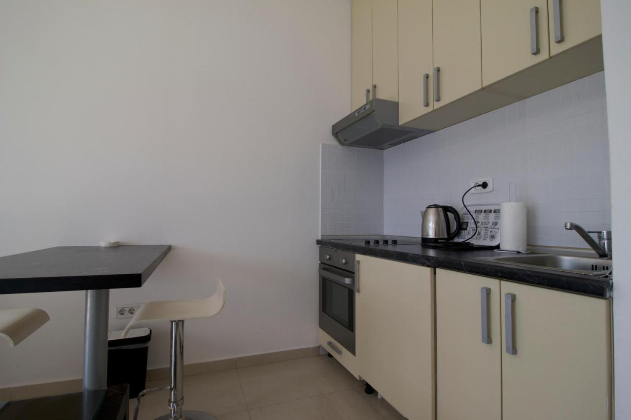 Waterfront Apartments كوتور المظهر الخارجي الصورة