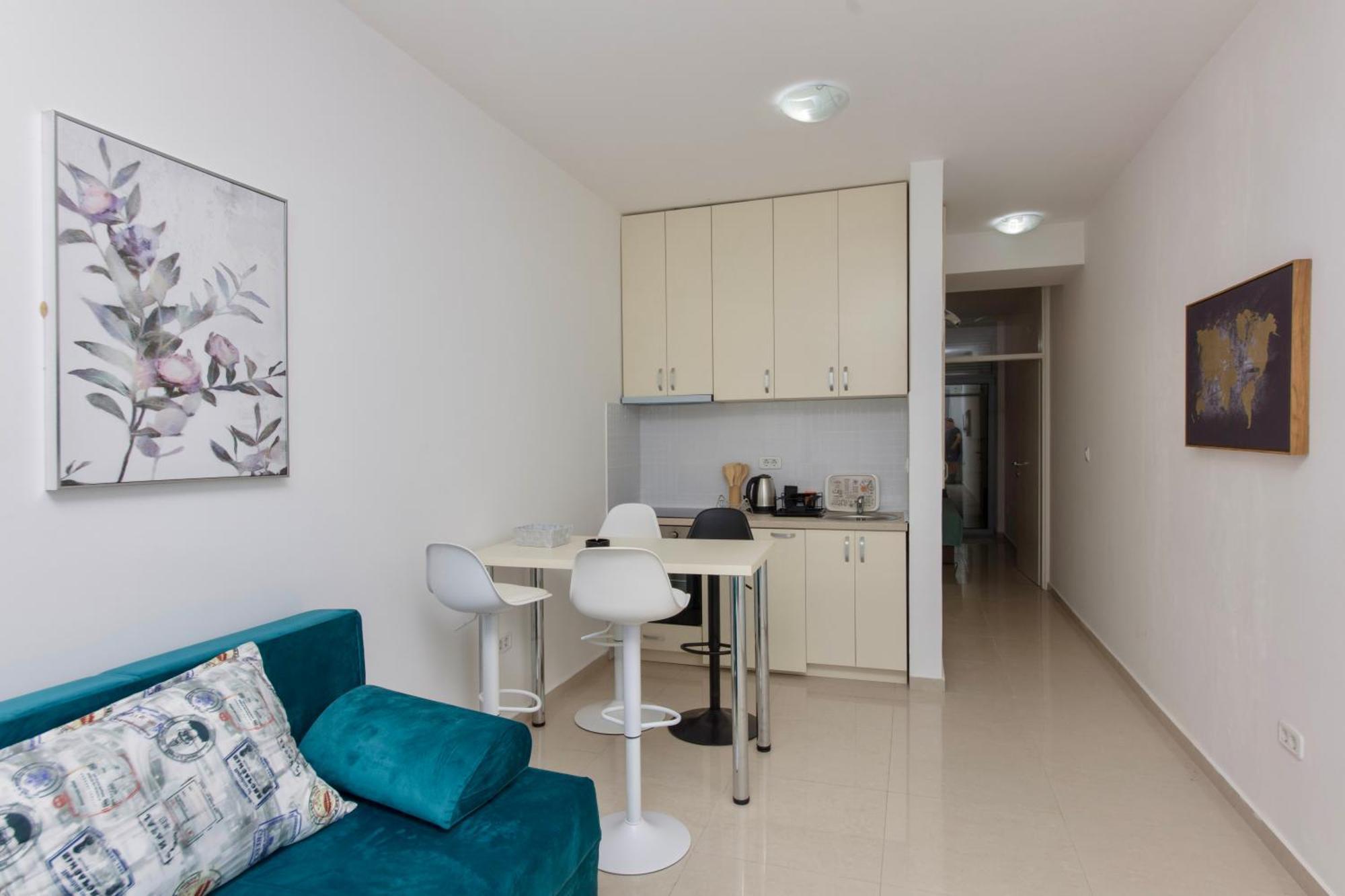 Waterfront Apartments كوتور المظهر الخارجي الصورة